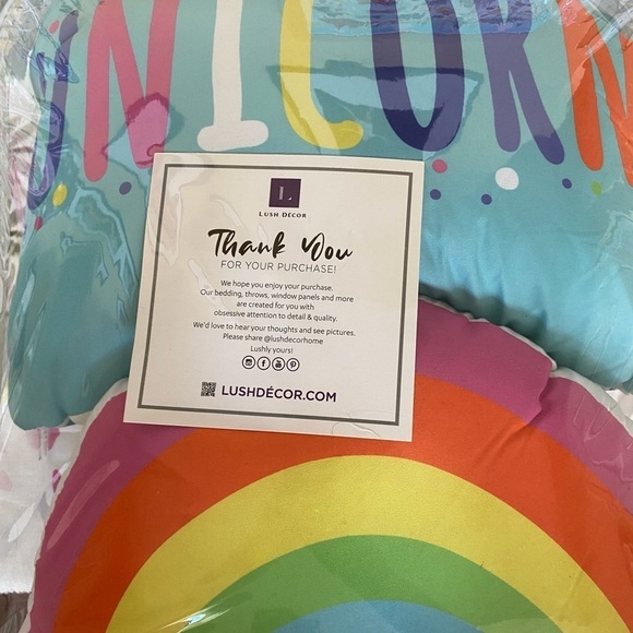 Unicorn Rainbow Reversible Quilt Set - Picture 7 of 7